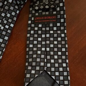 Emilio Romano Black and Gray Checked 100% Silk Tie